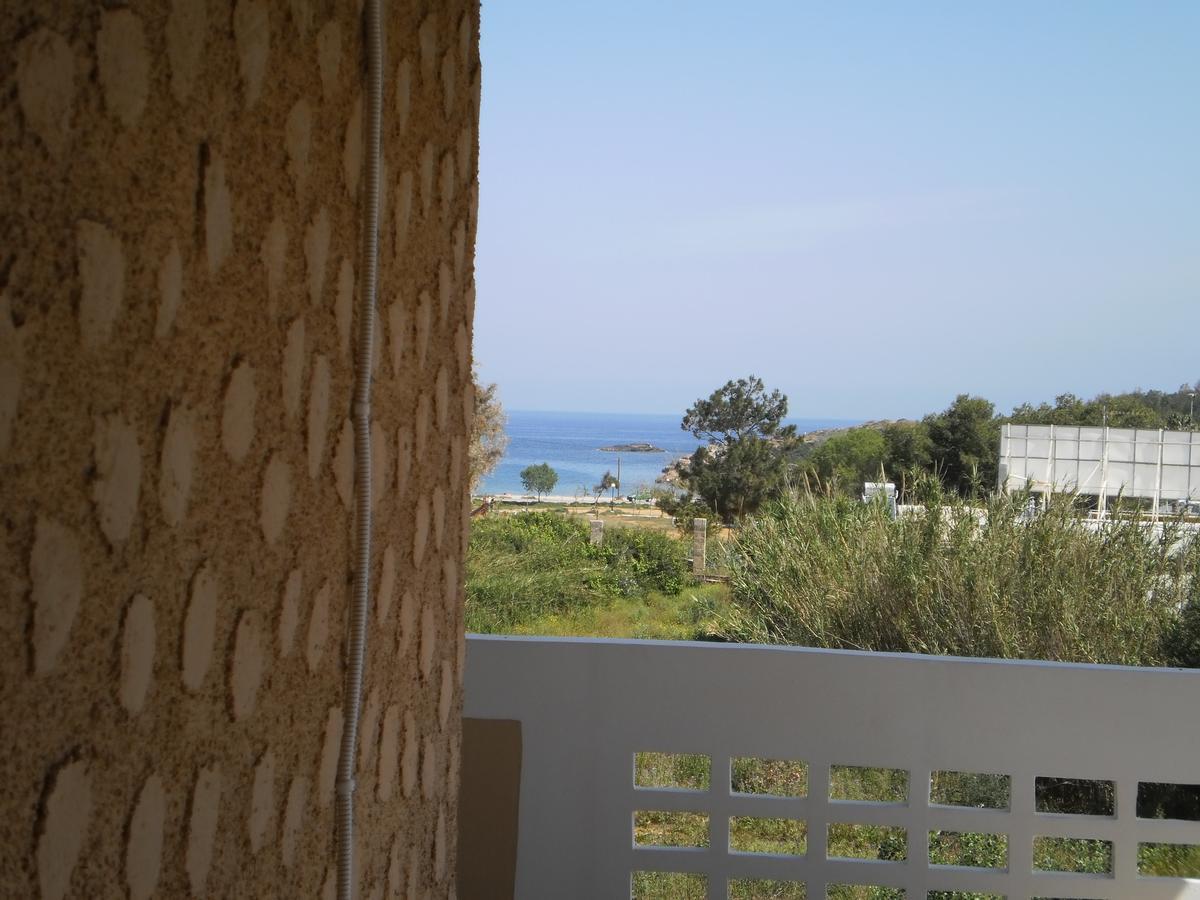 Beachway Home Kato Daratso Exterior photo